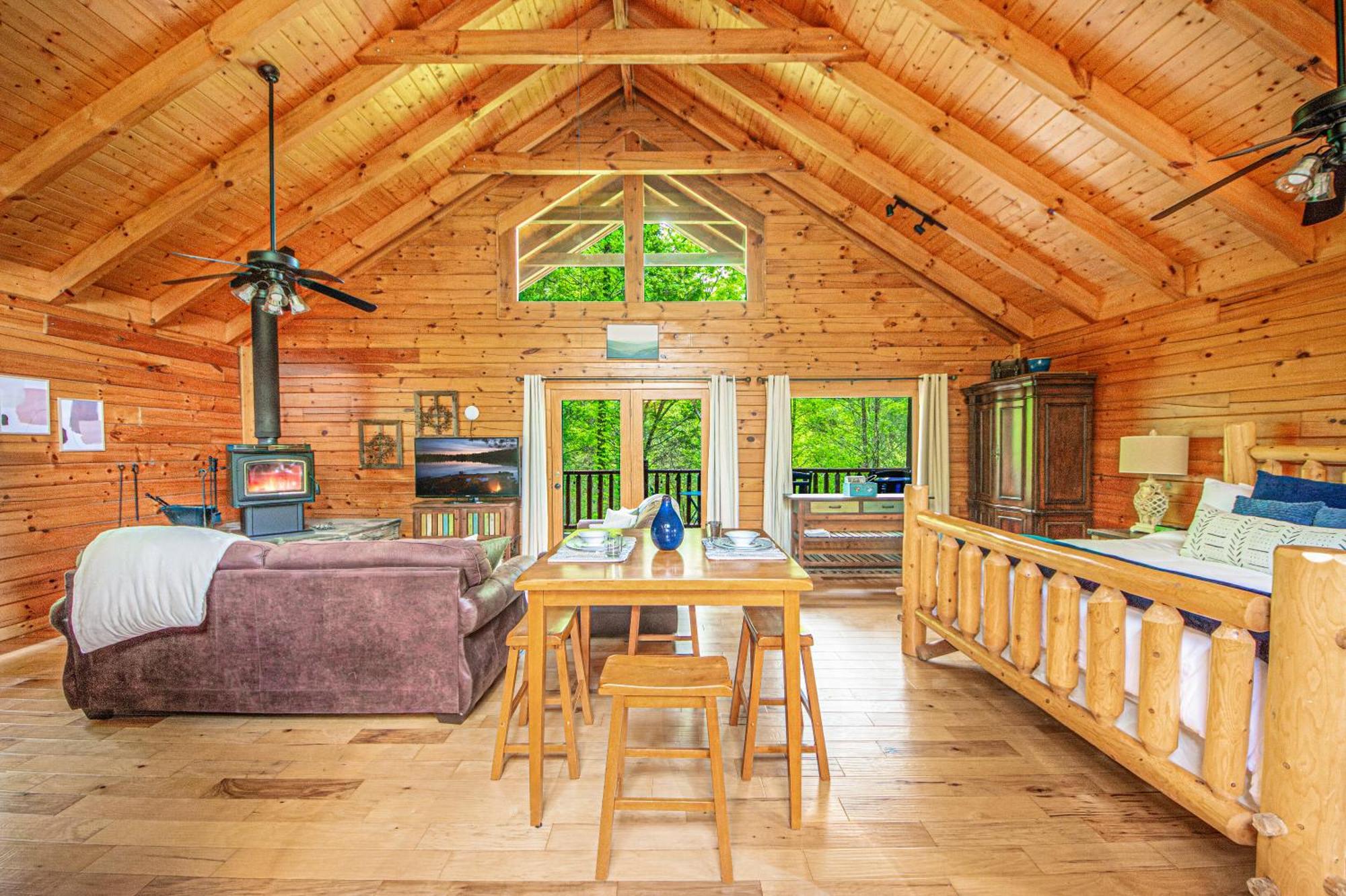 Love Me Tender Studio Cabin Sevierville Bagian luar foto
